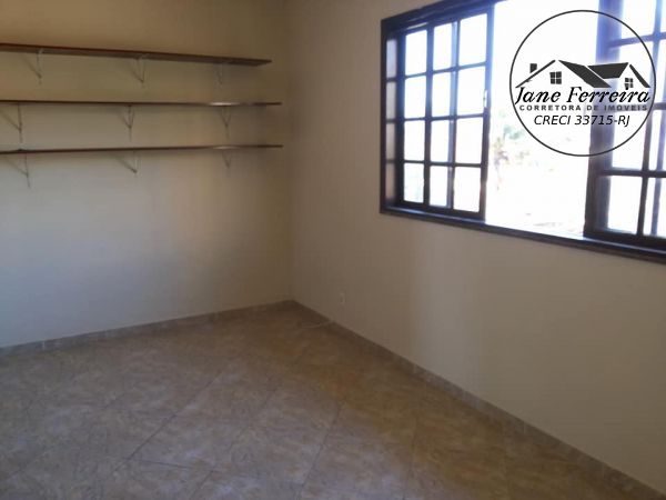 Duplex - 2 quartos, 2 banheiros e quintal - imagem 3