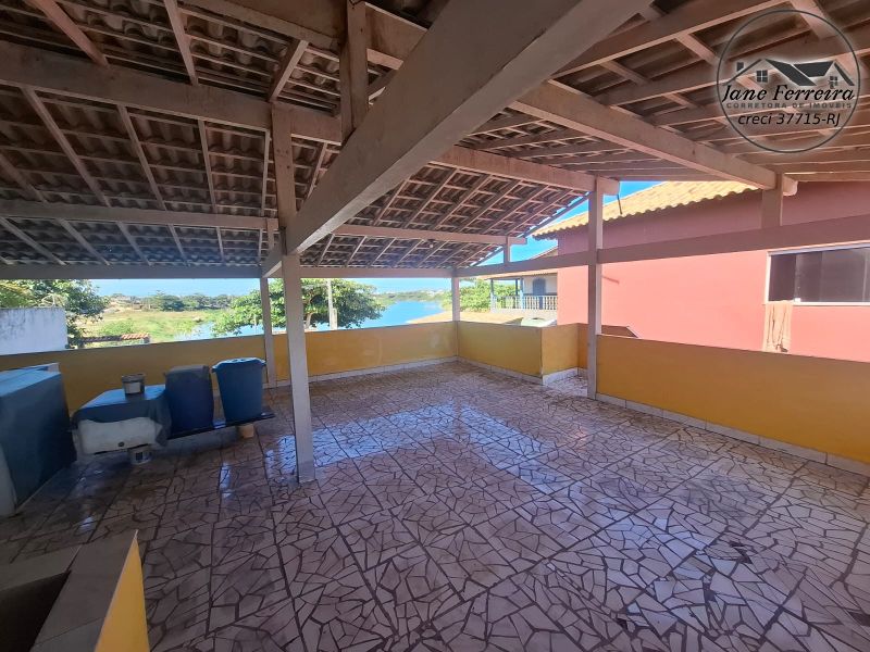 Casa com terreno e terraço  - imagem 10